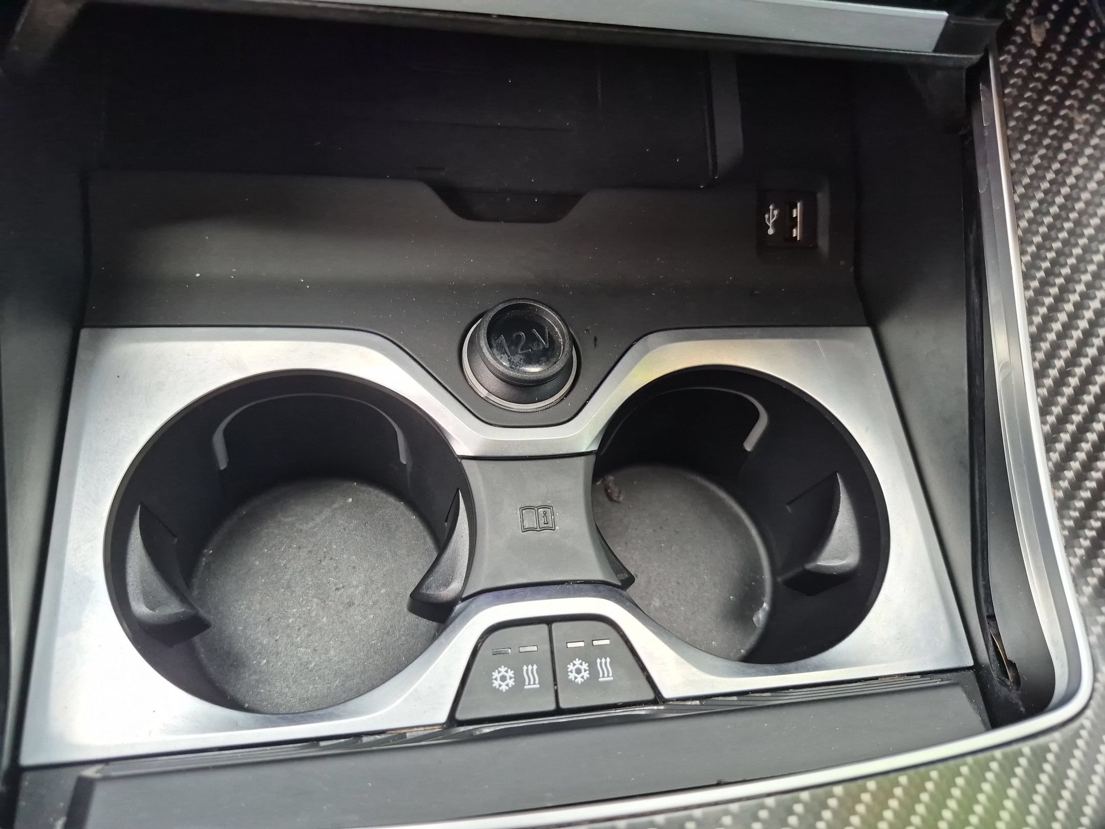 Used 2023 Black Sapphire Metallic BMW Electric/Hybrid image 22
