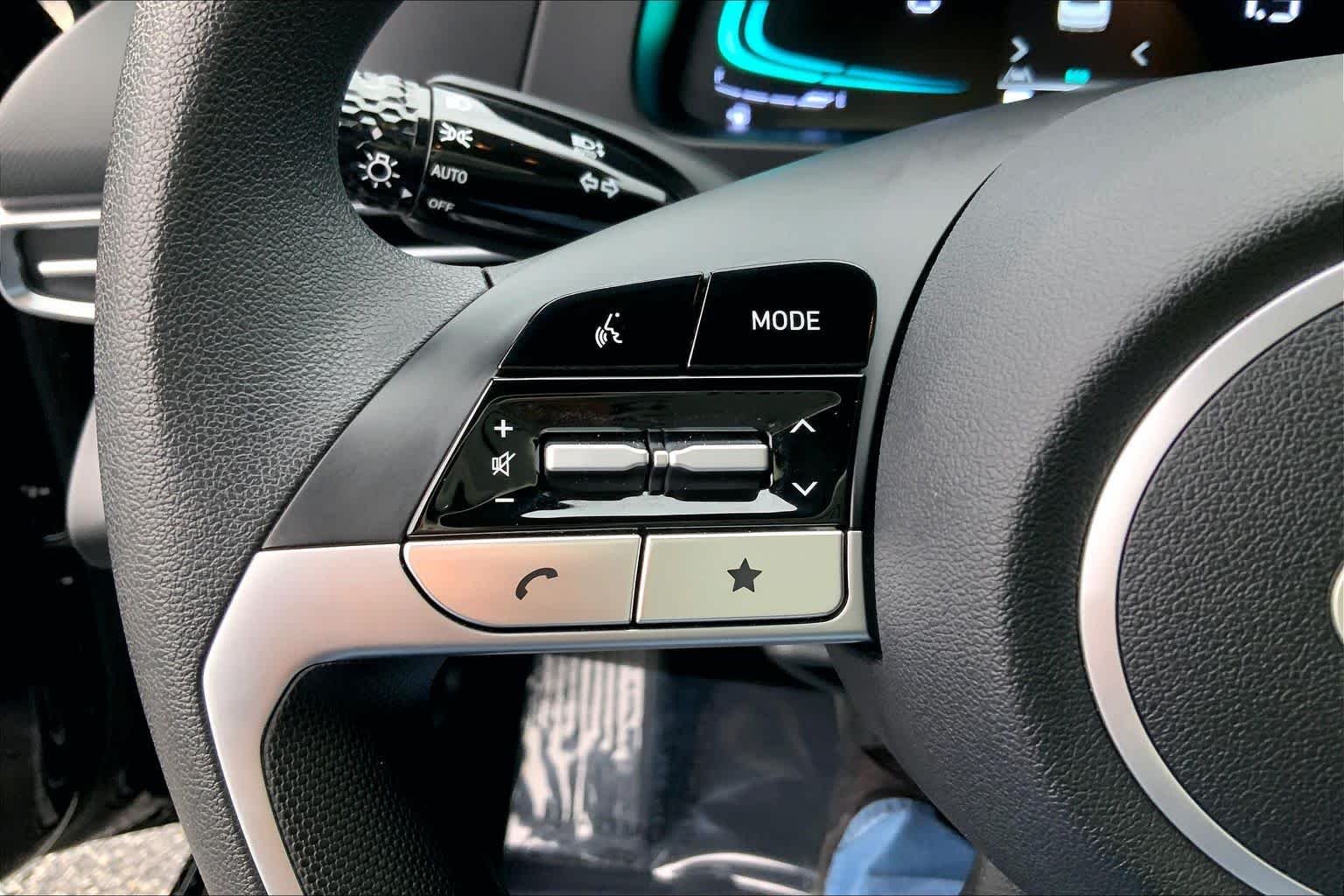 Used 2025 Abyss Black Hyundai Blue image 40