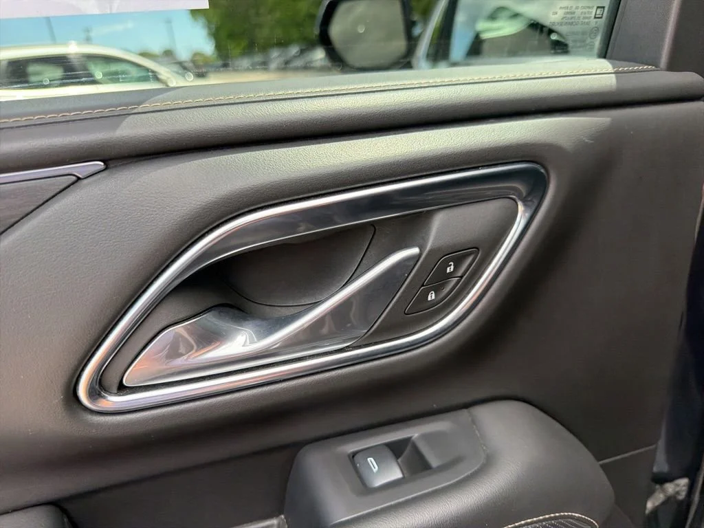 Used 2024 Titanium Rush Metallic GMC SLT image 24
