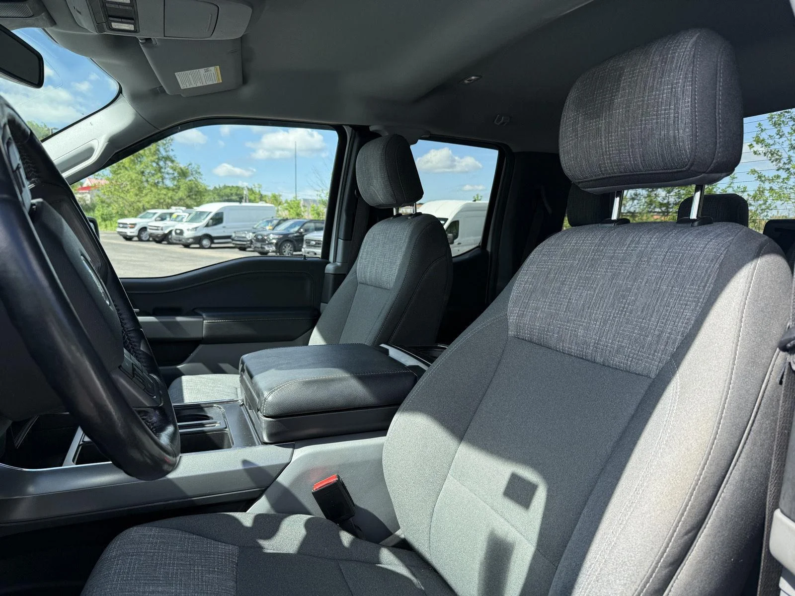 Used 2021 Space Gray Ford XLT image 5