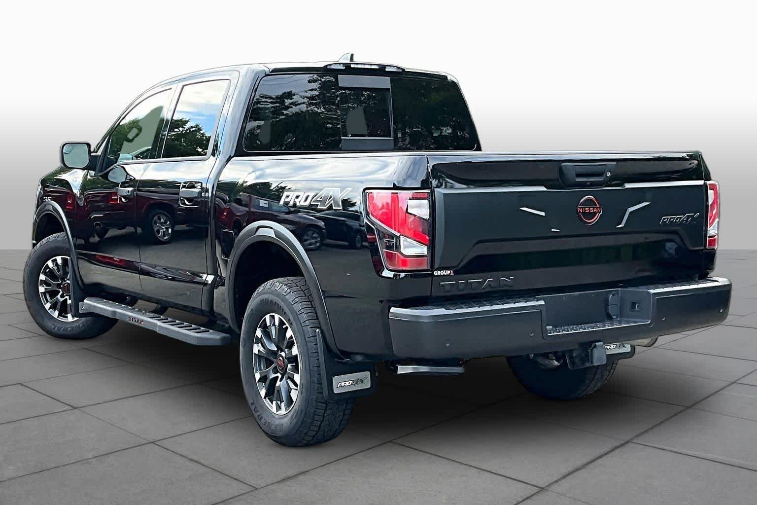 Used 2024 Super Black Nissan PRO-4X image 12