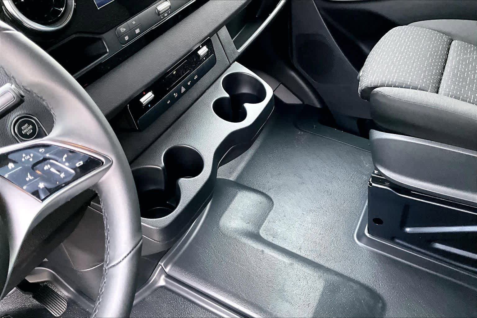 New 2026 Tenorite Gray Metallic Mercedes-Benz  image 22