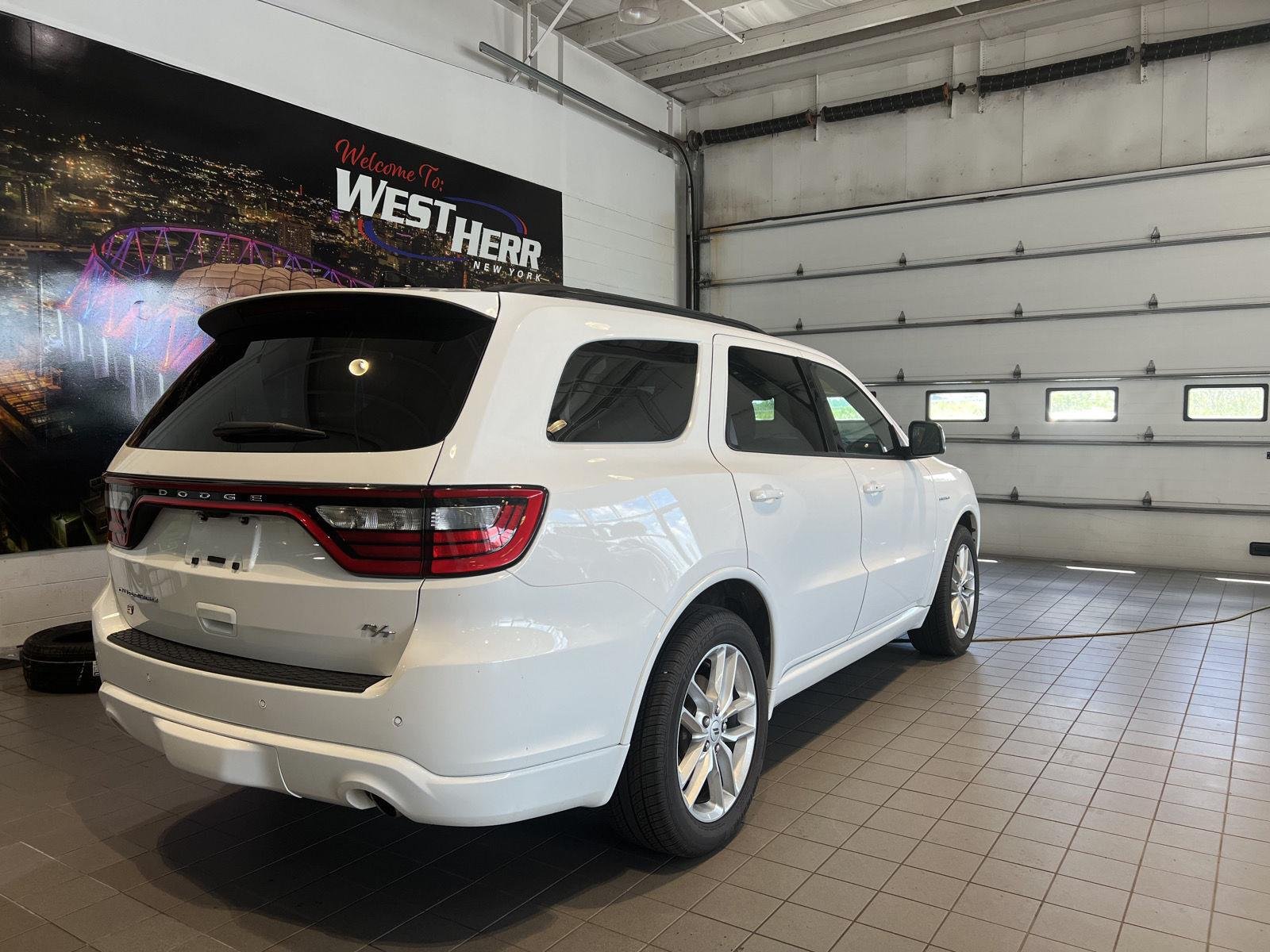 Used 2025 White Knuckle Dodge R/T image 7