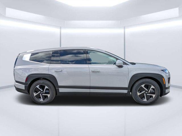 New 2026 Gray Hyundai S image 2