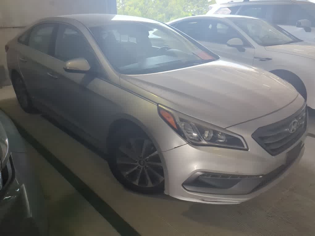 2016 Hyundai Sonata Sport's photo