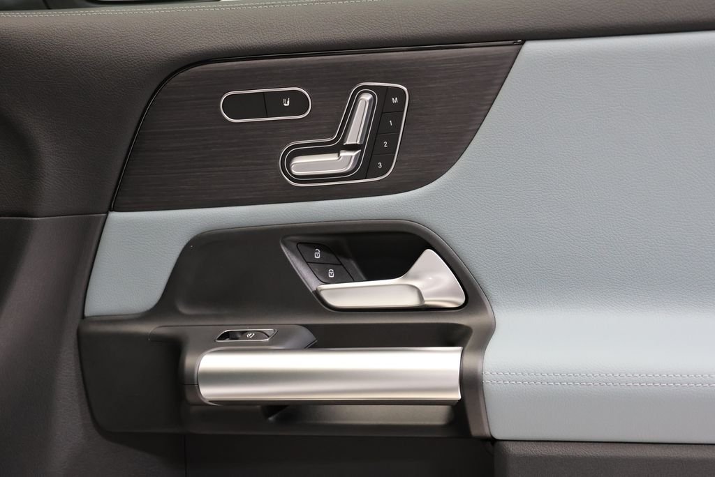 Certified Used 2026 Polar White Mercedes-Benz GLA 250 image 47