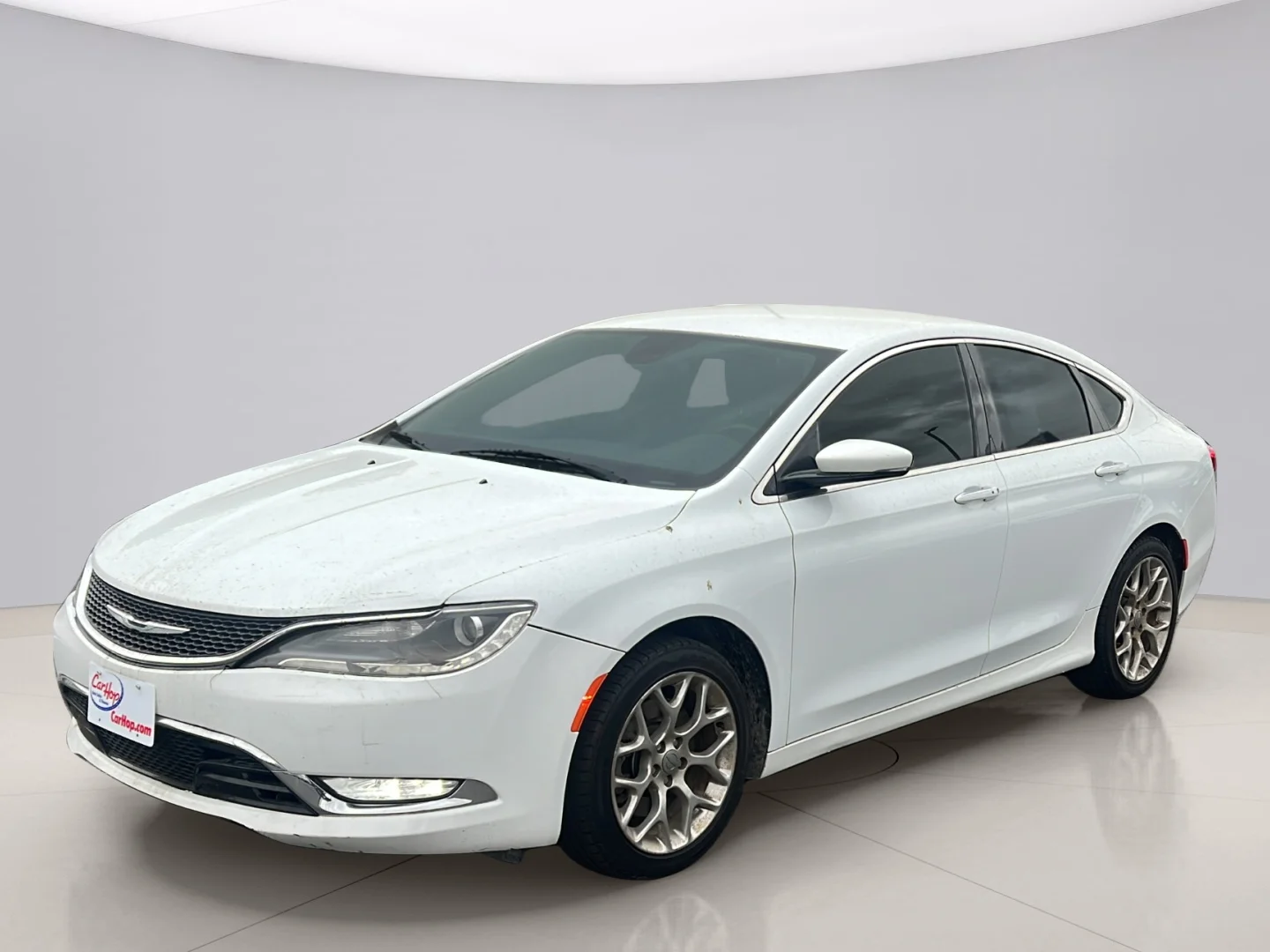 Used 2015 White Chrysler C image 2
