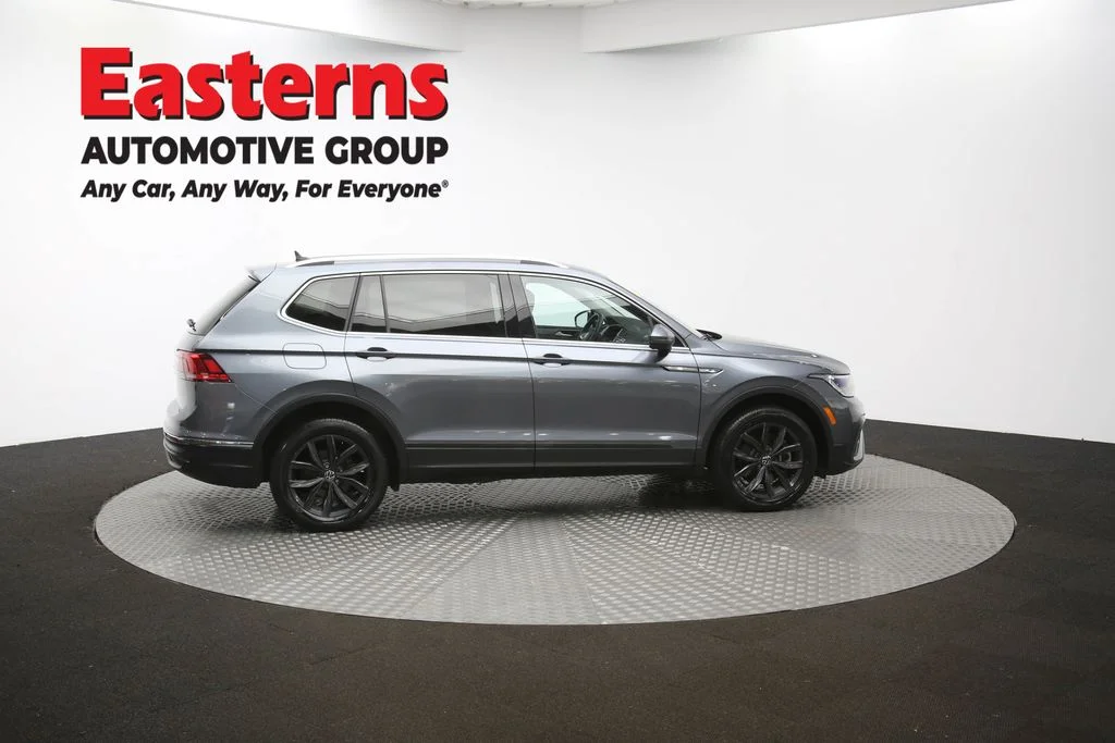 Used 2024 Gray Volkswagen 2.0T SE image 45