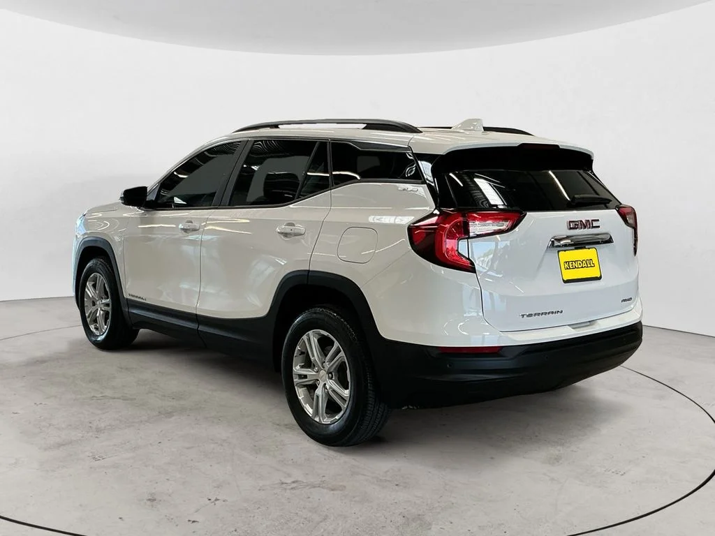 Certified Used 2024 White GMC SLE image 3