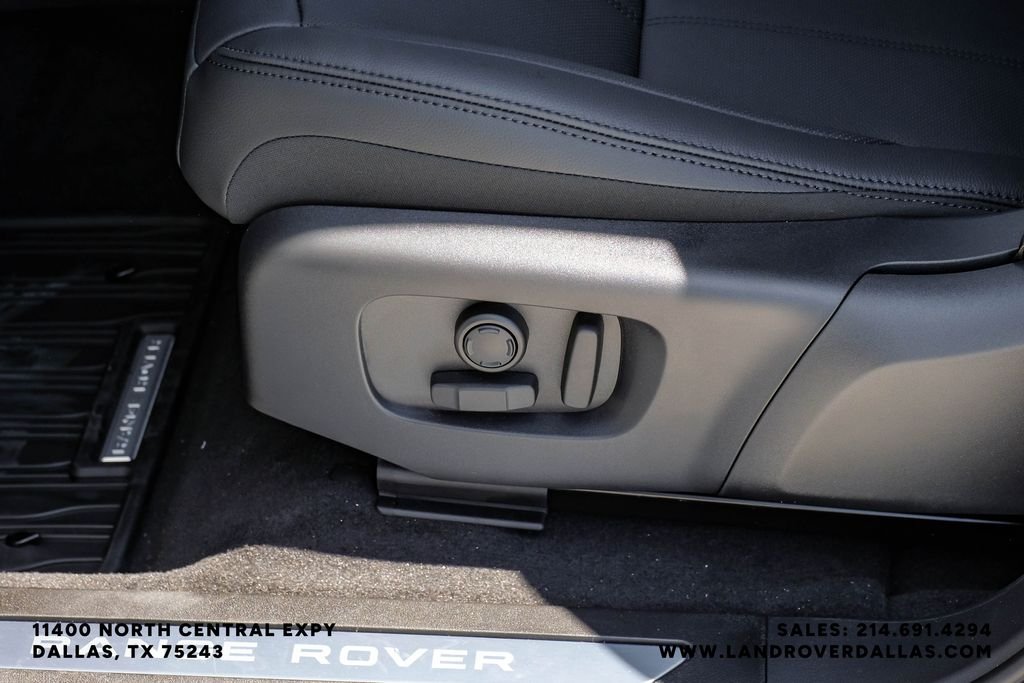 New 2026 Fuji White Land Rover S image 33