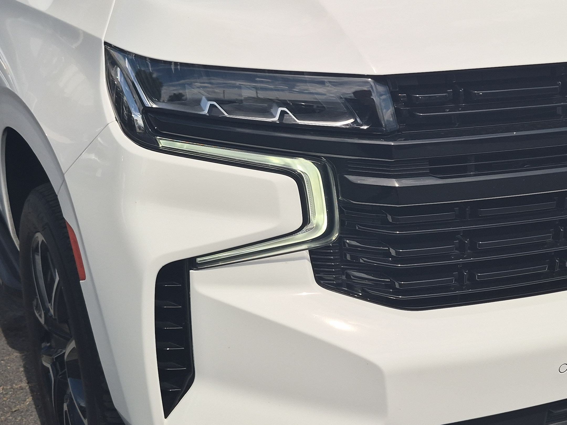 Used 2024 Summit White Chevrolet RST image 10