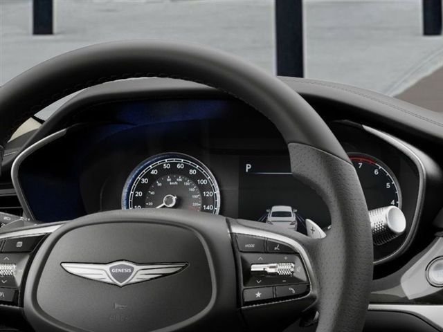 Used 2025 White Genesis 2.5T image 13