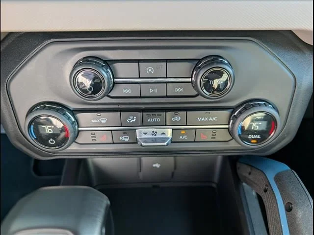 2024 Ford Bronco 4-Door Wildtrak - Photo 12