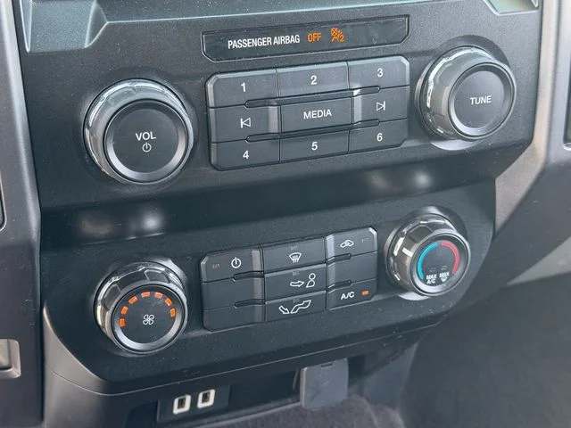 Used 2019 Magnetic Ford XLT image 50
