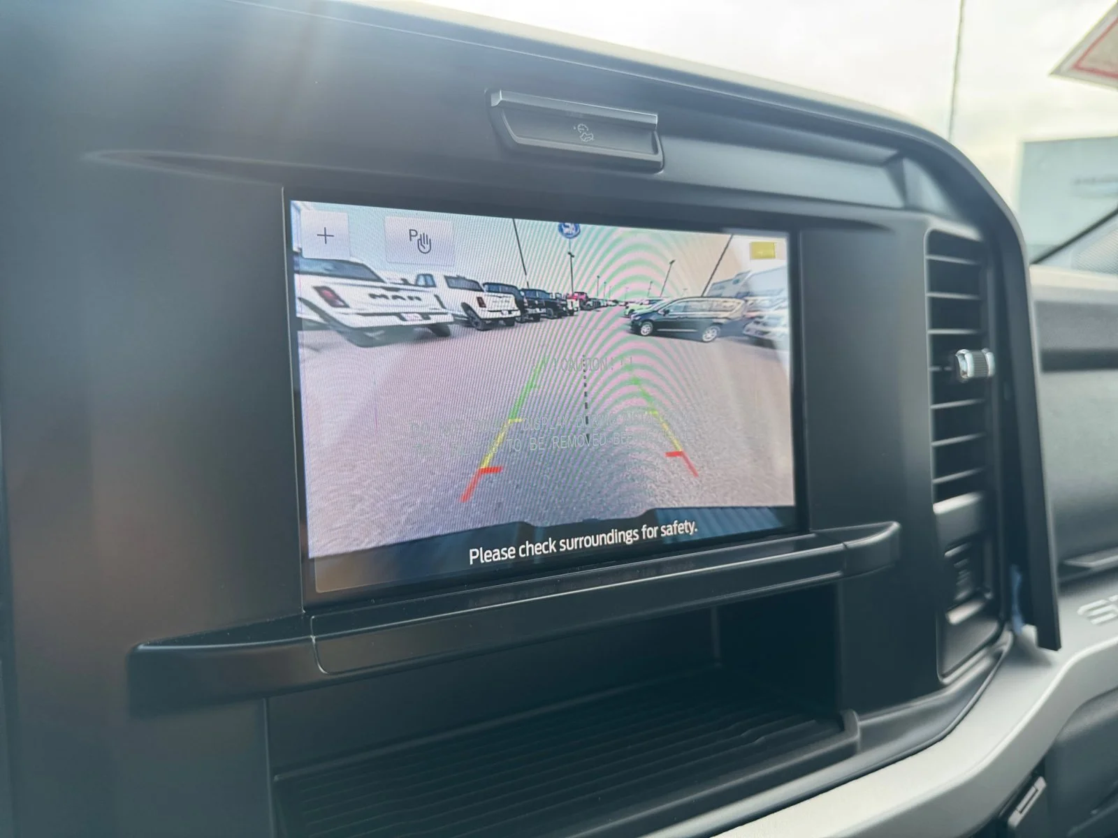 2025 Ford F-350 Super Duty XLT - Photo 11