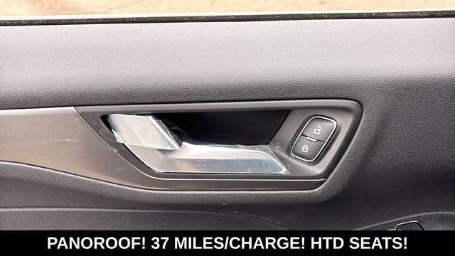 New 2026 Rapid Red Metallic Tinted Clearcoat Ford Plug-In PHEV image 10