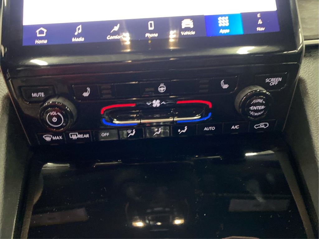 Used 2025 Red Jeep Limited image 20