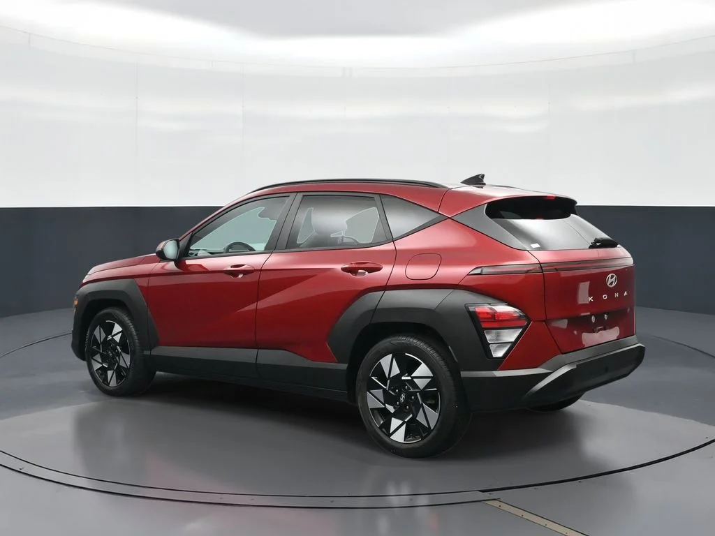 Certified Used 2024 Red Hyundai SEL image 3