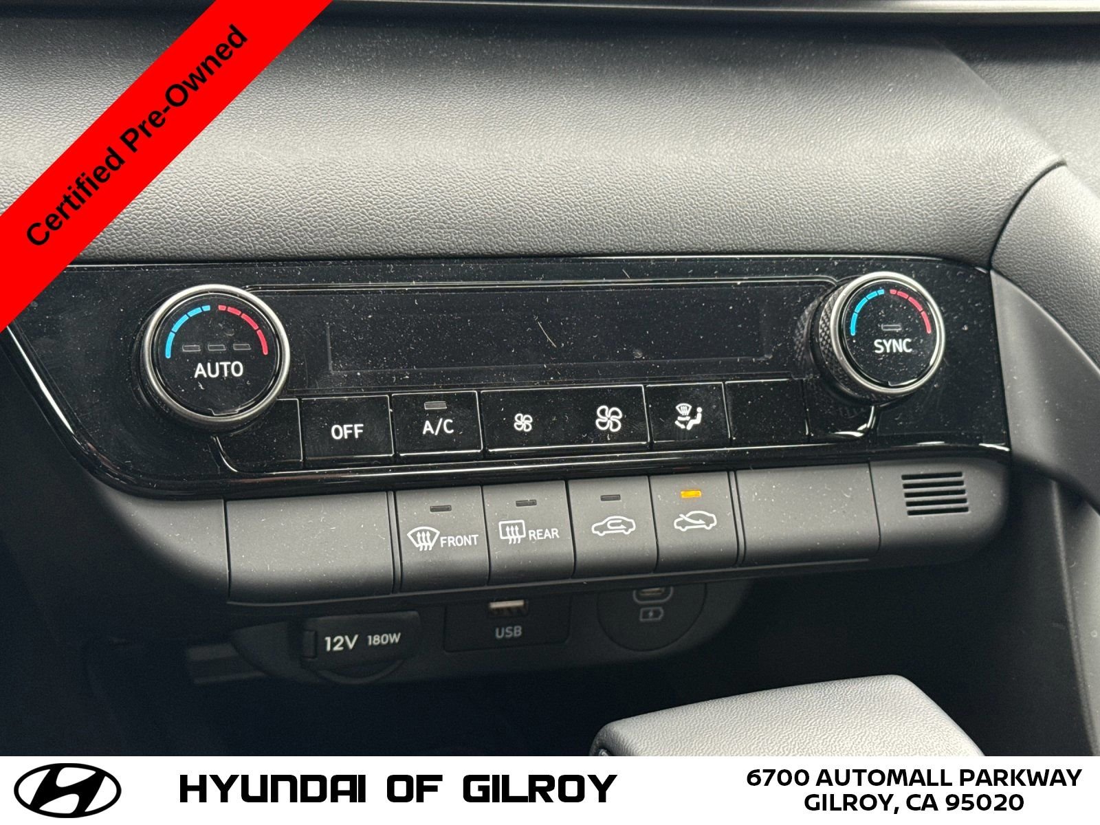 2025 Hyundai Elantra SEL - Photo 20