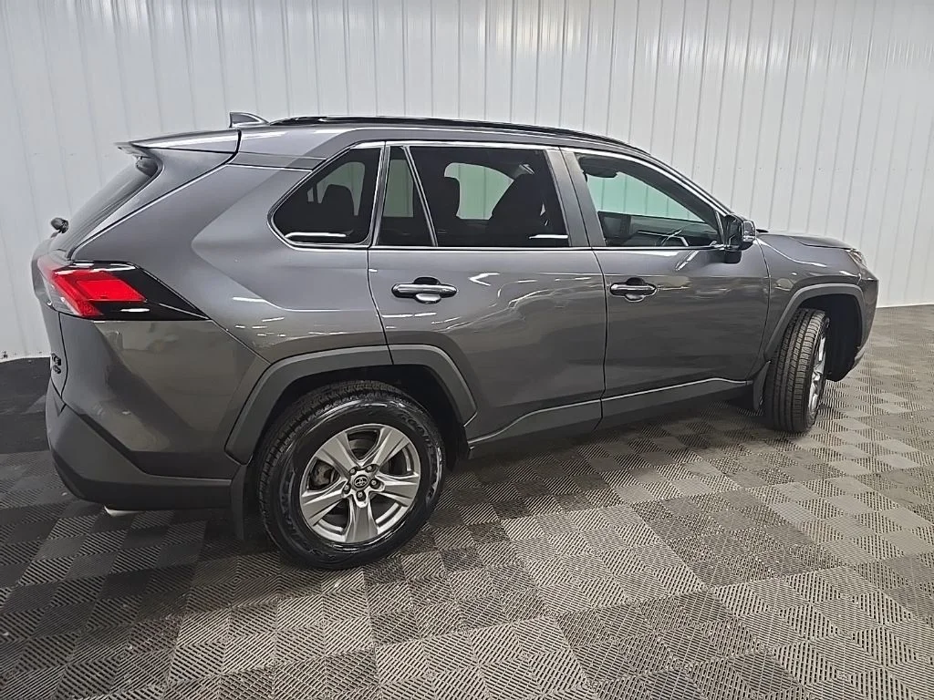 Used 2022 Gray Toyota XLE image 3