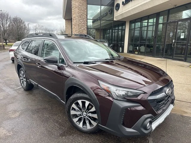 2025 Subaru Outback Limited's photo