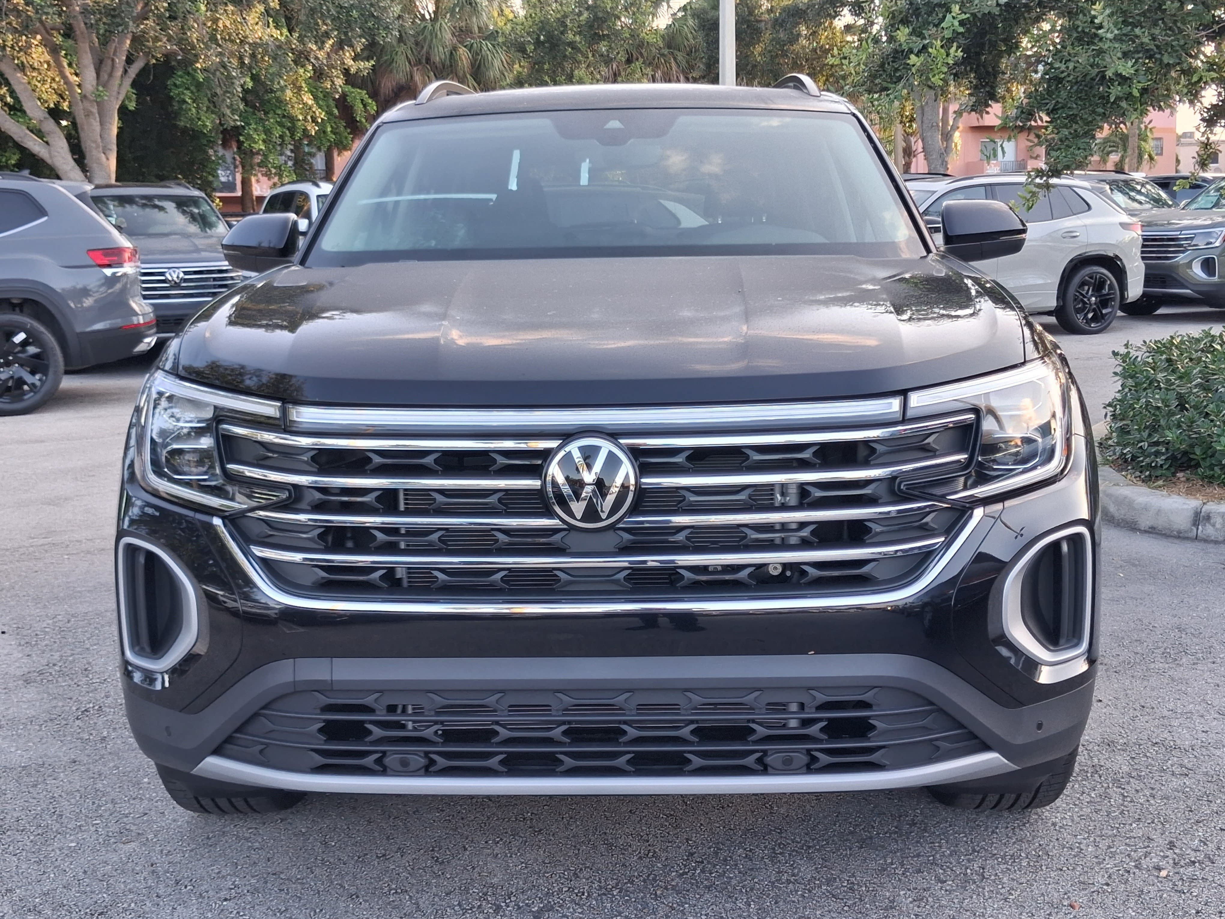 New 2026 Black Volkswagen 2.0T SE w/Technology image 2