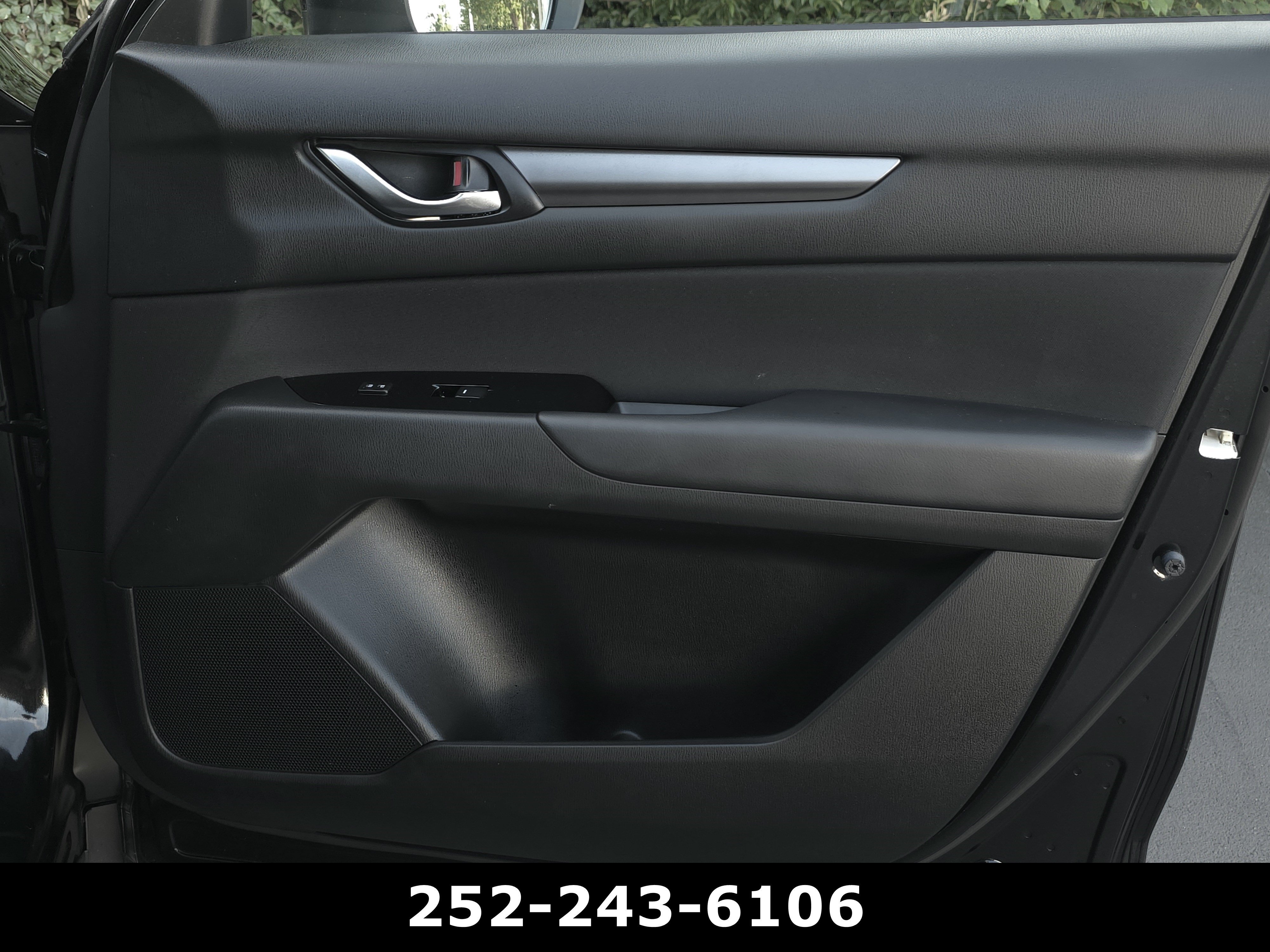 Used 2023 Jet Black Mica Mazda 2.5 S image 36