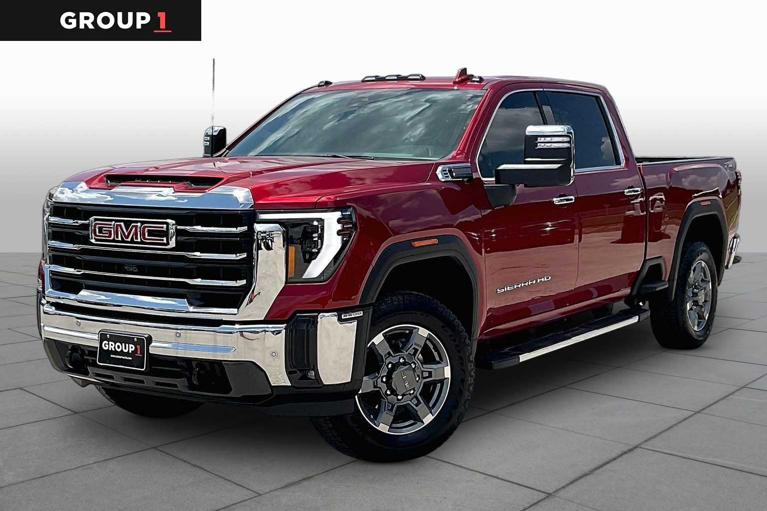 Used 2025 Volcanic Red Tintcoat GMC SLT image 1