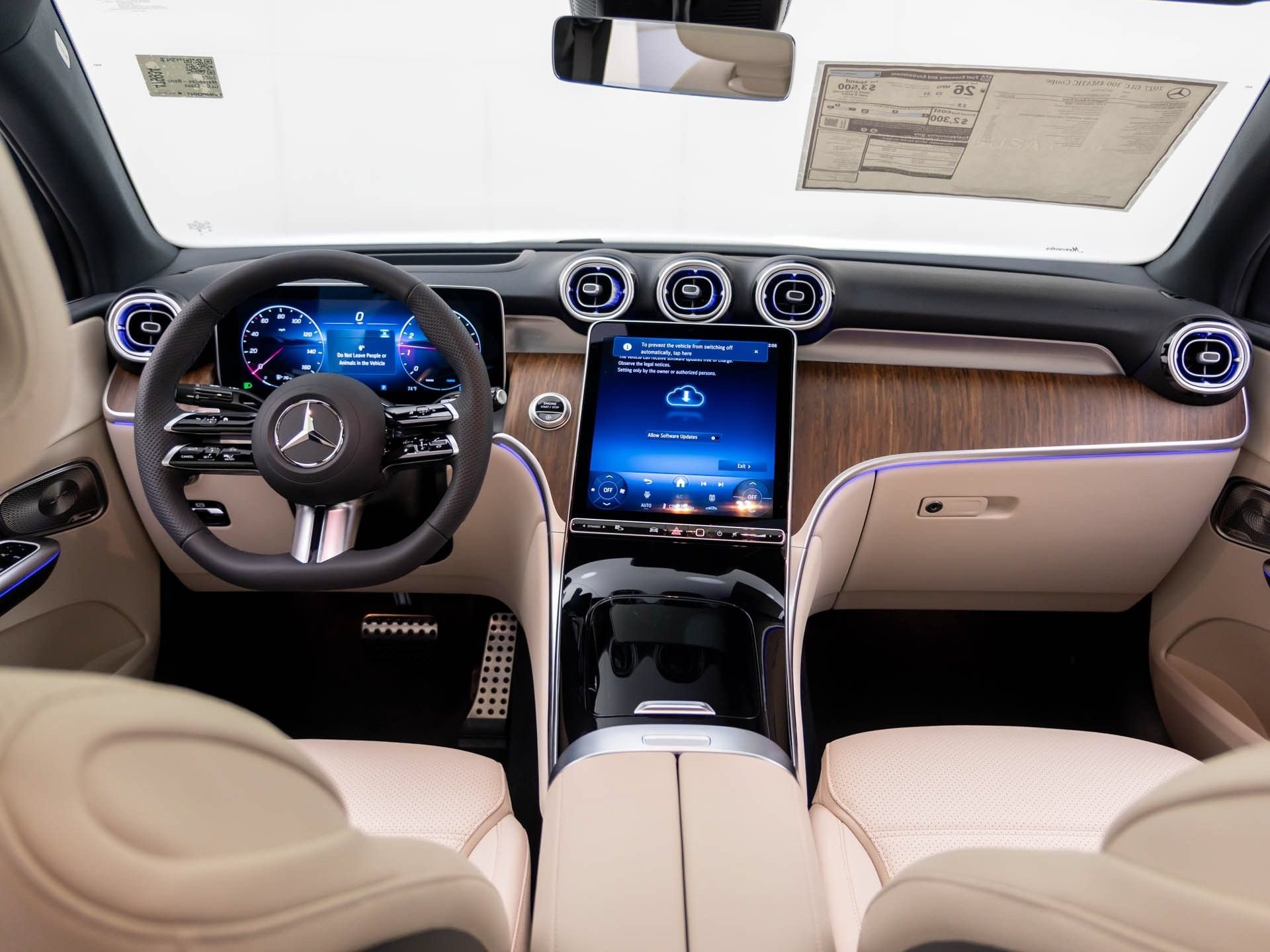 New 2027 MANUFAKTUR Moonlight White Metallic Mercedes-Benz GLC 300 Coupe image 52