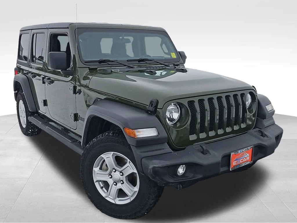 Used 2021 Green Jeep Unlimited Sport S image 10