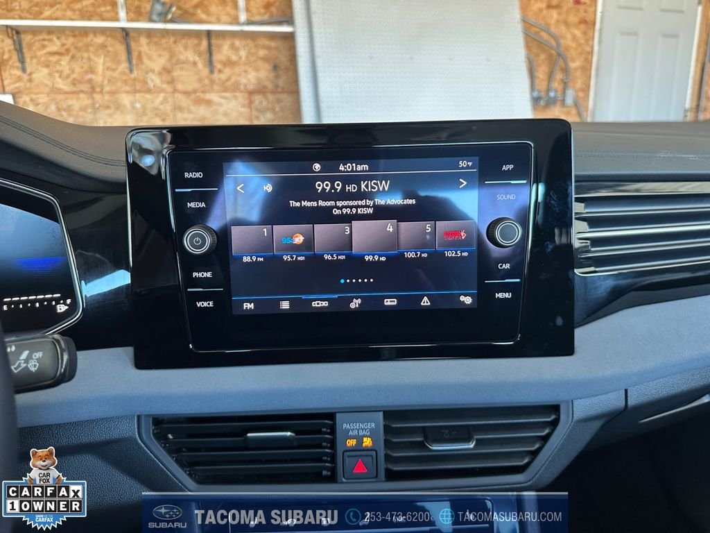 2025 Volkswagen Jetta SE - Photo 21