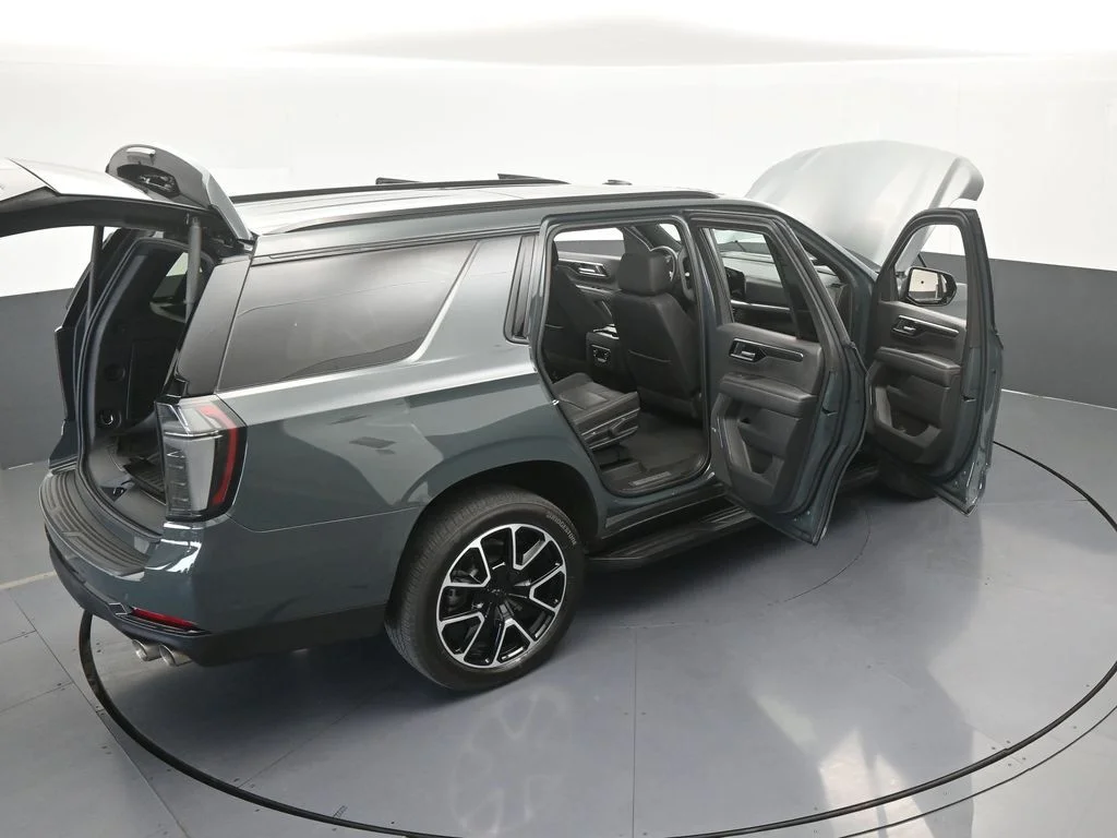 Used 2025 Cypress Gray Chevrolet RST image 56