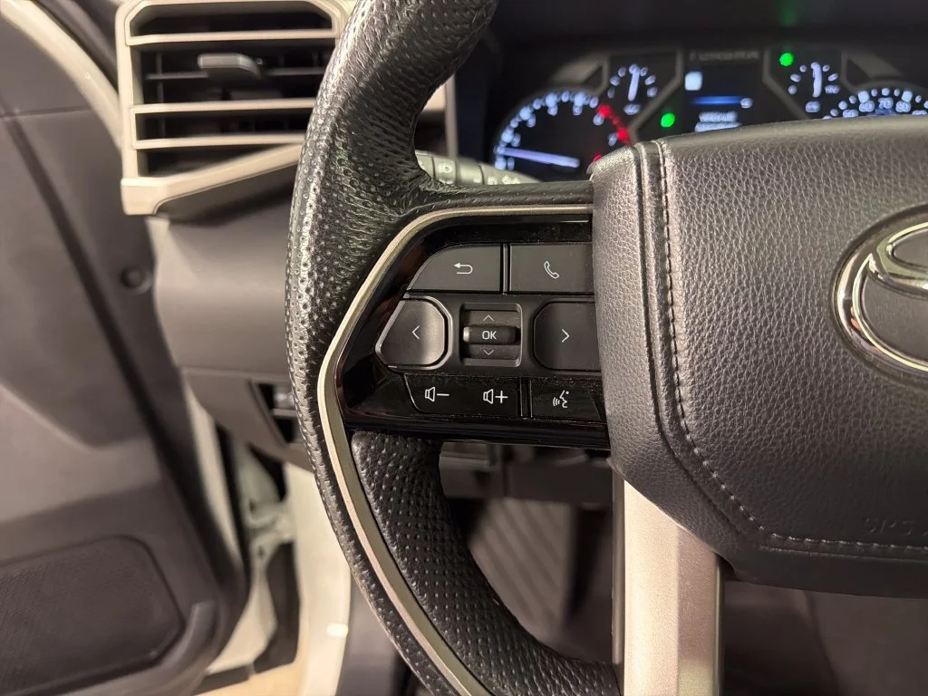 Used 2022 Off-white Toyota Limited image 35