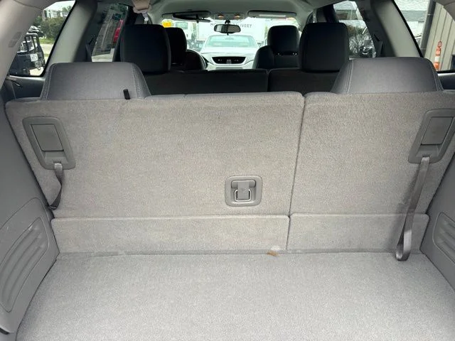 Used 2017 Silver Chevrolet LS image 11