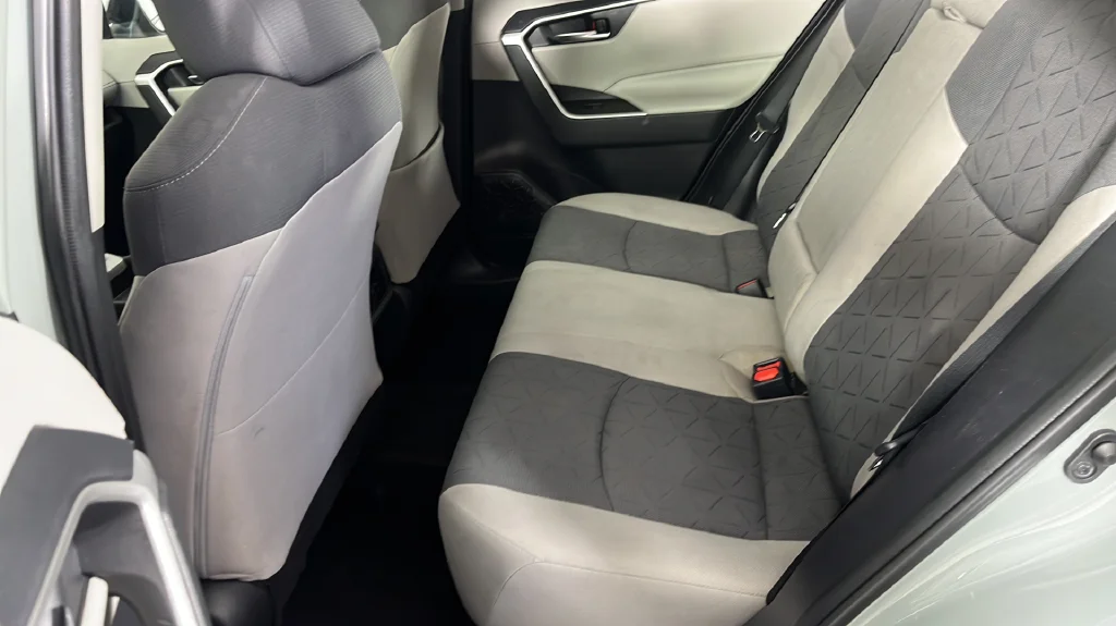Used 2020 Green Toyota XLE image 18