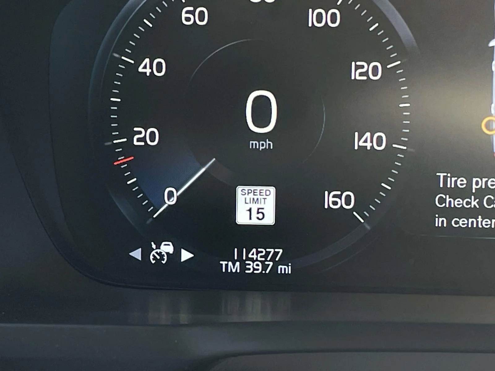 Used 2020 Denim Blue Metallic Volvo Momentum image 15