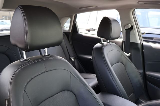 Used 2018 Gray Hyundai Limited image 16