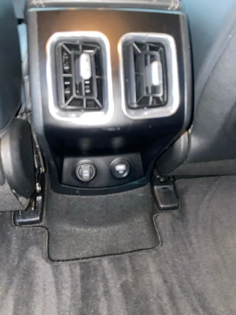 Used 2022 Black Kia S image 34