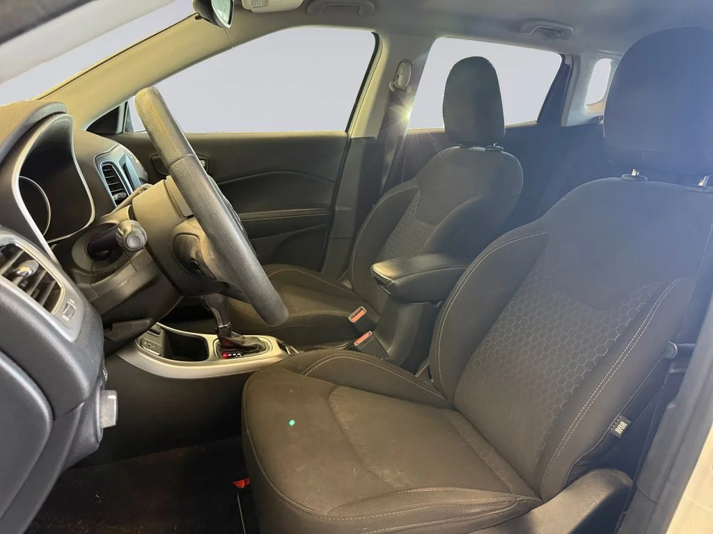 Used 2020 White Jeep Sport image 11