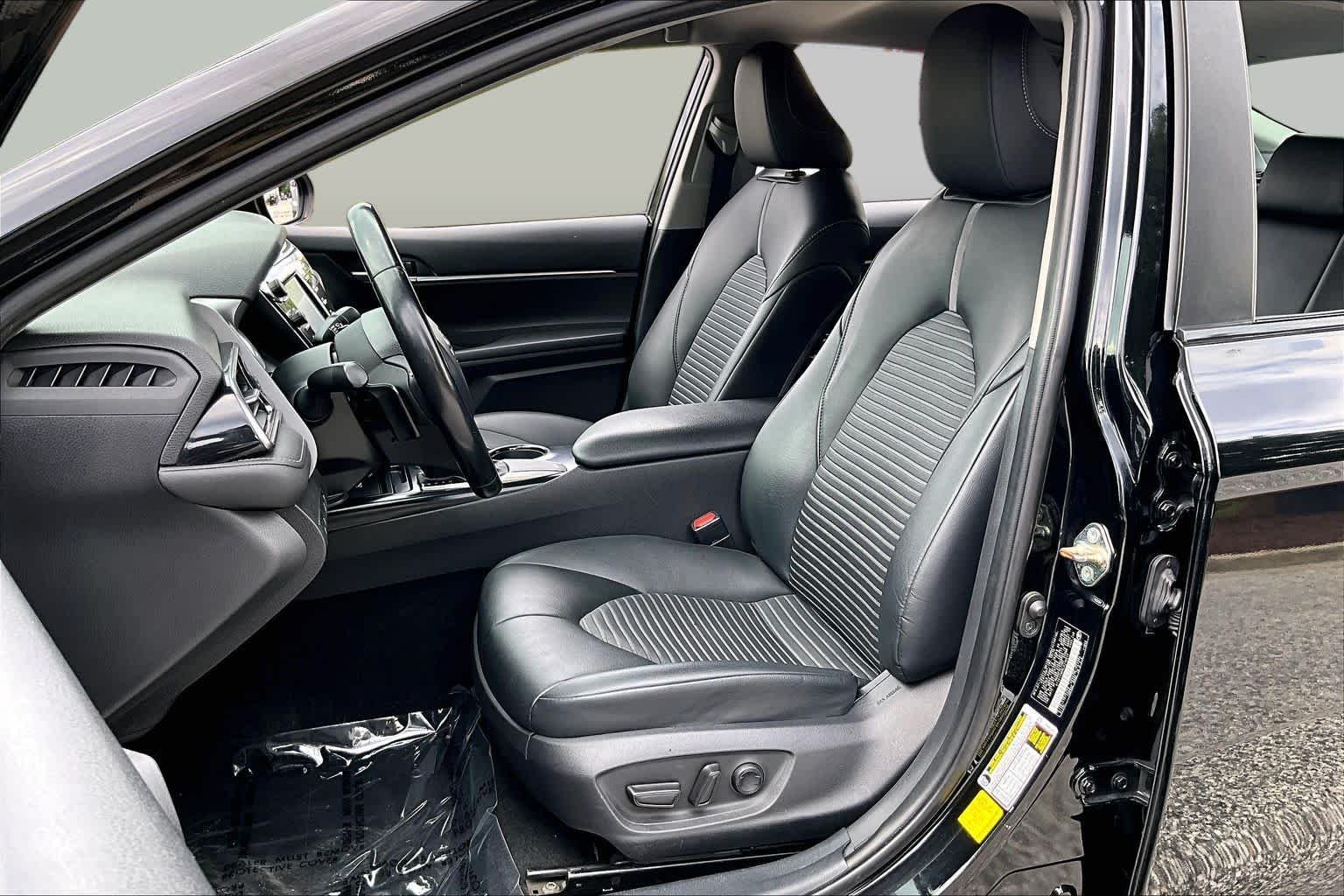 Used 2020 Midnight Black Metallic Toyota SE Nightshade image 8