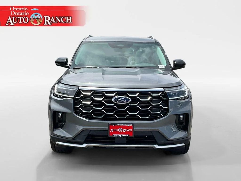 New 2026 CARBONIZED GRAY METALLIC Ford Platinum image 8