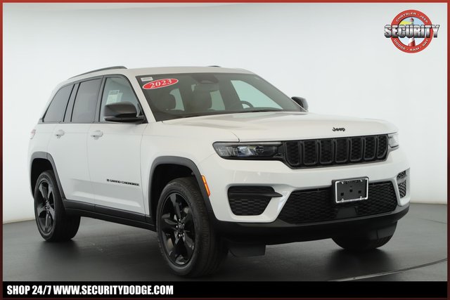 2023 Jeep Grand Cherokee Altitude 4x4