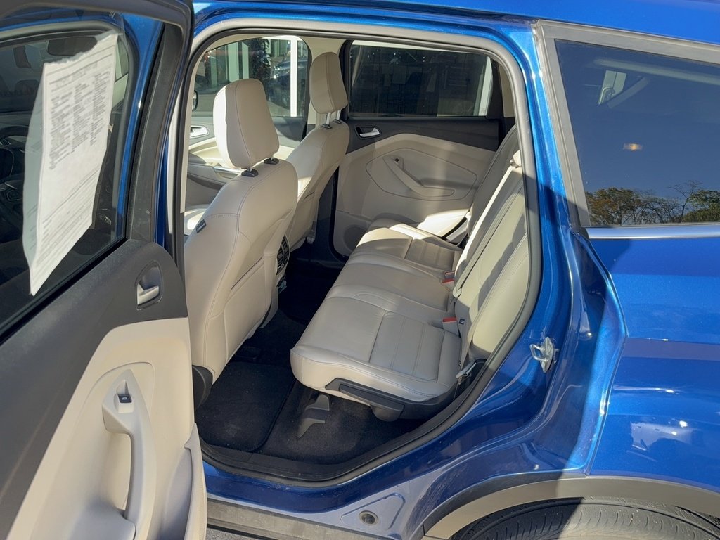 2018 Ford Escape SEL photo 3