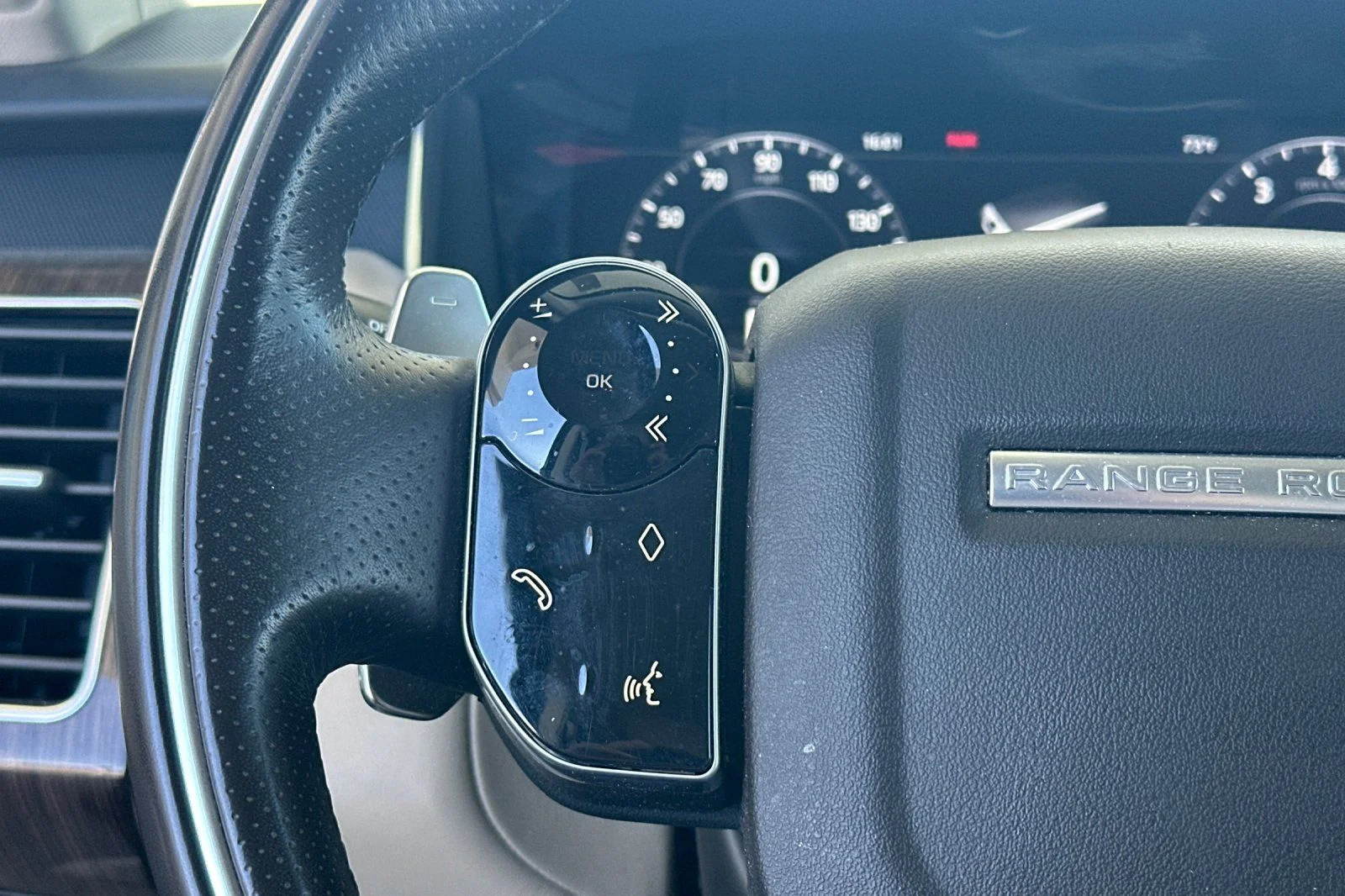 Used 2019  Land Rover Supercharged image 29
