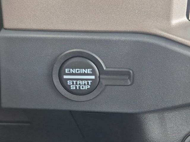 New 2026 Marsh Gray Ford Outer Banks® image 15