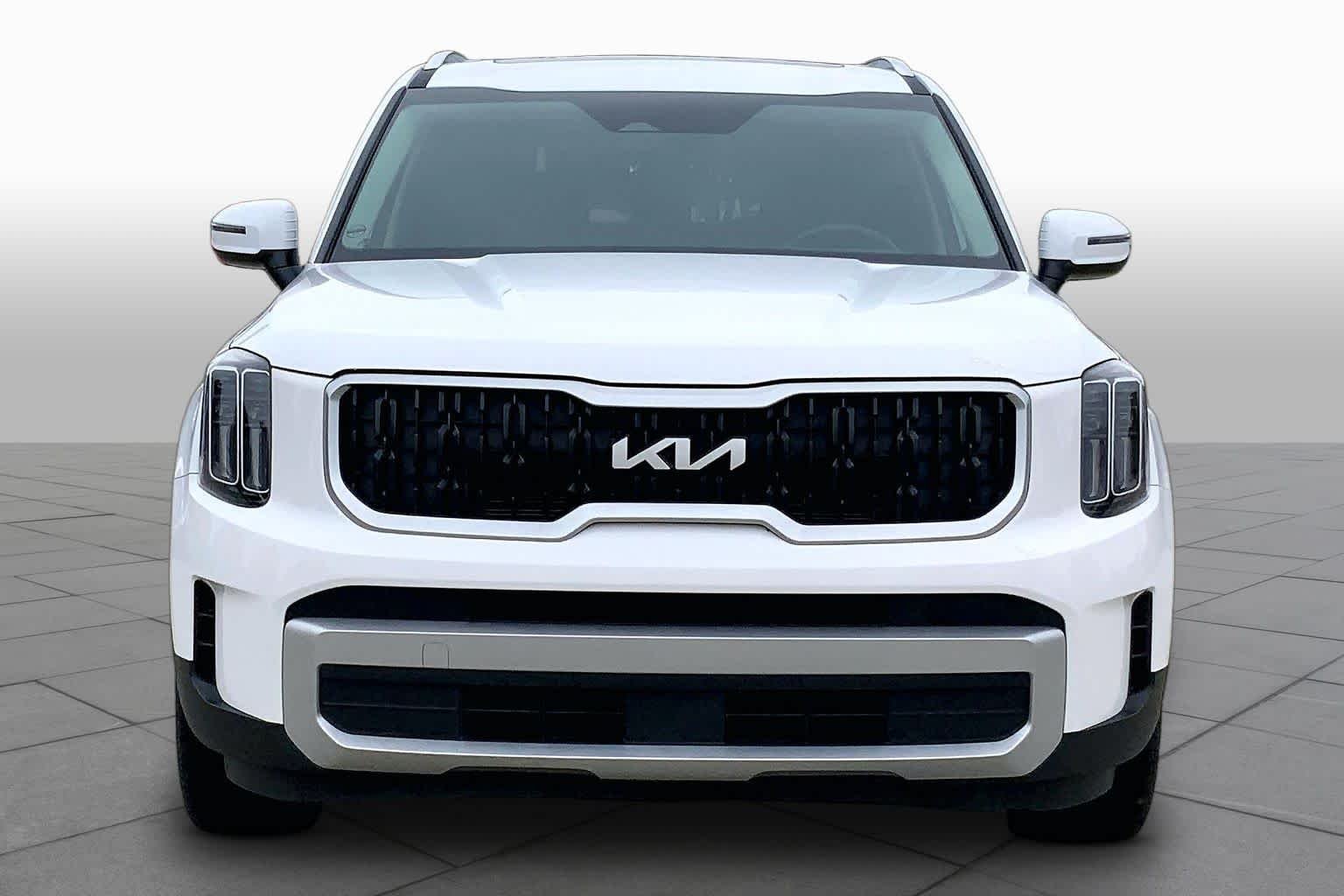 Pre-Owned 2024 Kia Telluride EX