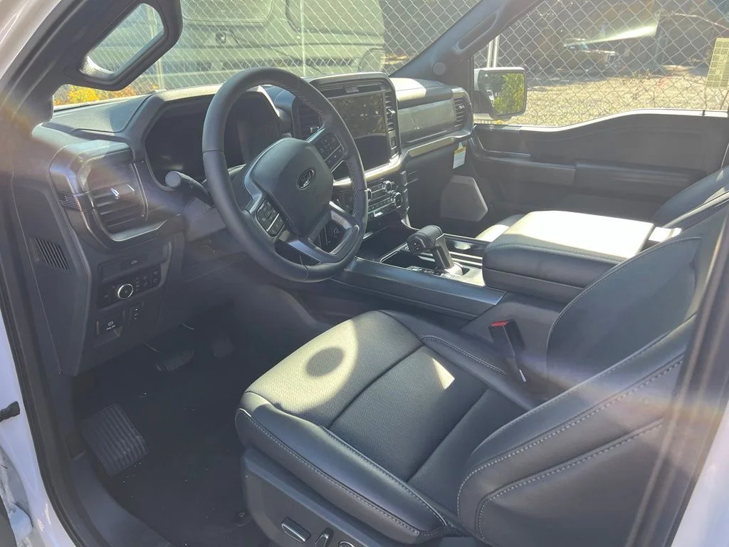 New 2026 Oxford White Ford Lariat® image 8