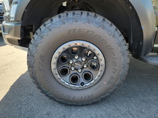 New 2026 Shelter Green Ford Raptor® image 29