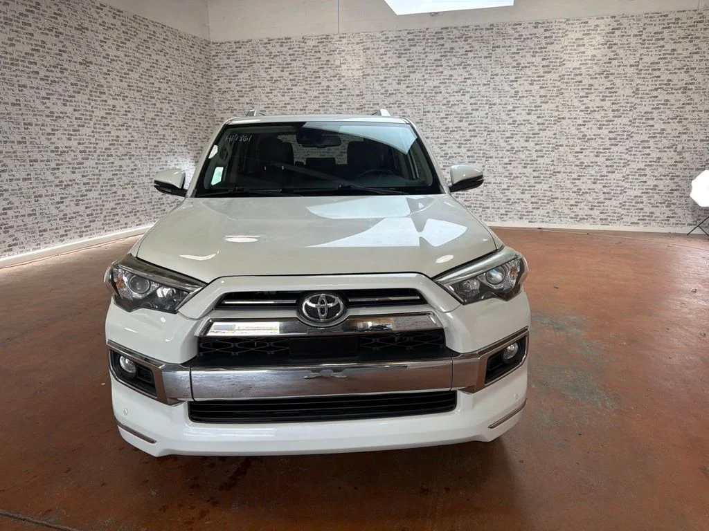 Used 2020 Blizzard Pearl Toyota Limited image 2