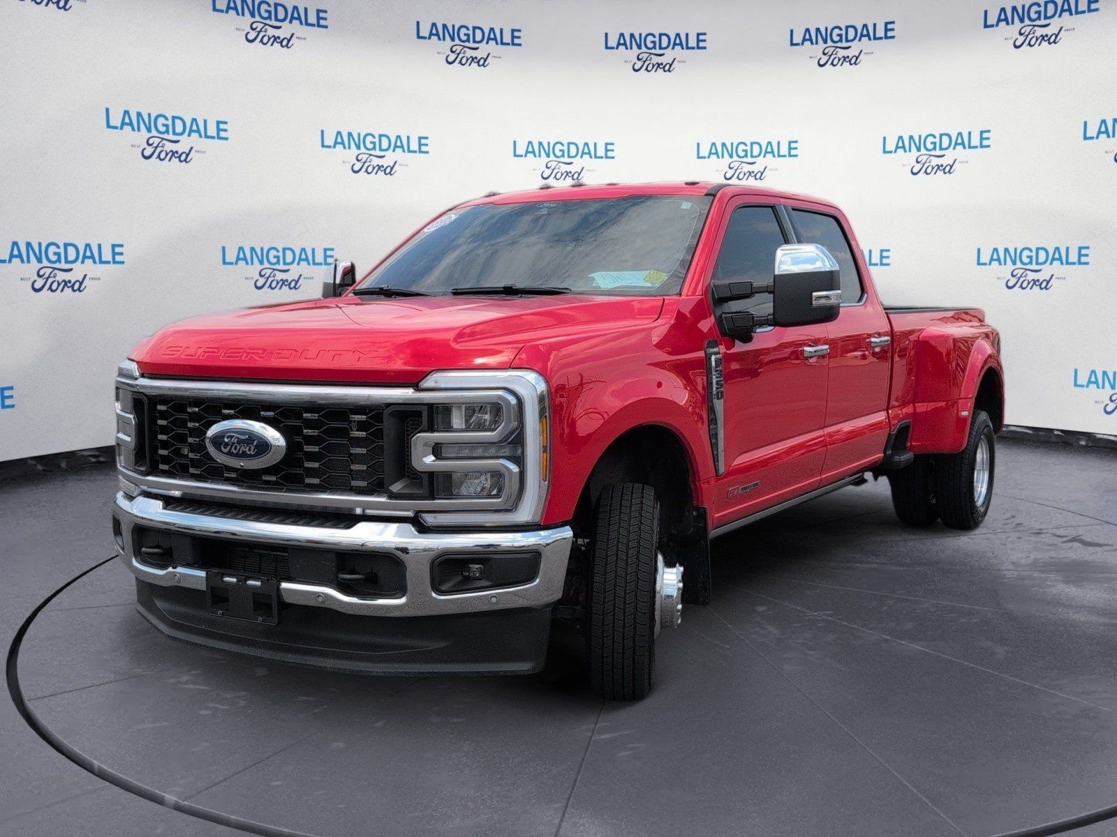 Used 2025 Race Red Ford Lariat image 11